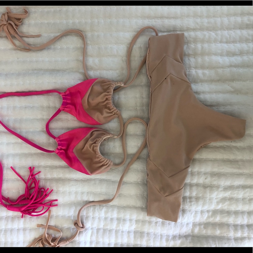 Acacia set! BOTTOMS SOLD!!!!